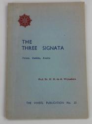 The three signata Anicca Dukkha Anatta - sklep internetowy, sprzedaż online 